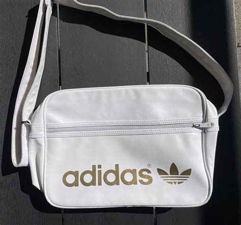 adidas schultertasche weiß|Taschen in Weiß .